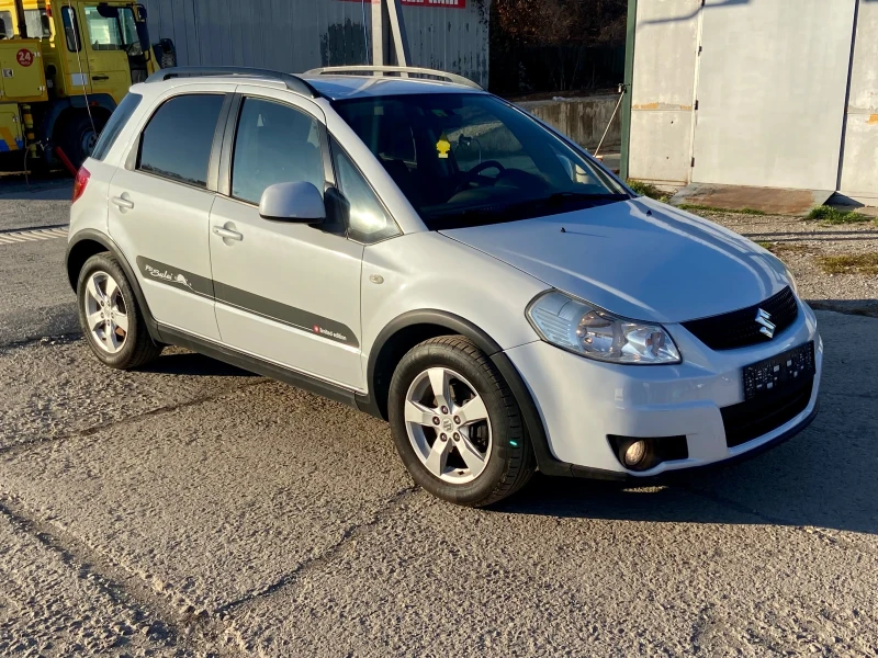 Suzuki SX4 1.6i 4x4 Автоматик / Facelift, снимка 1 - Автомобили и джипове - 46740959