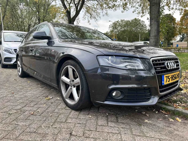 Audi A4 3.0 Quatro , снимка 9 - Автомобили и джипове - 47355289