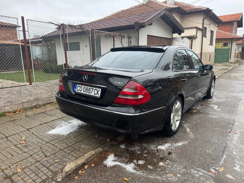 Mercedes-Benz E 280, снимка 5 - Автомобили и джипове - 47980339