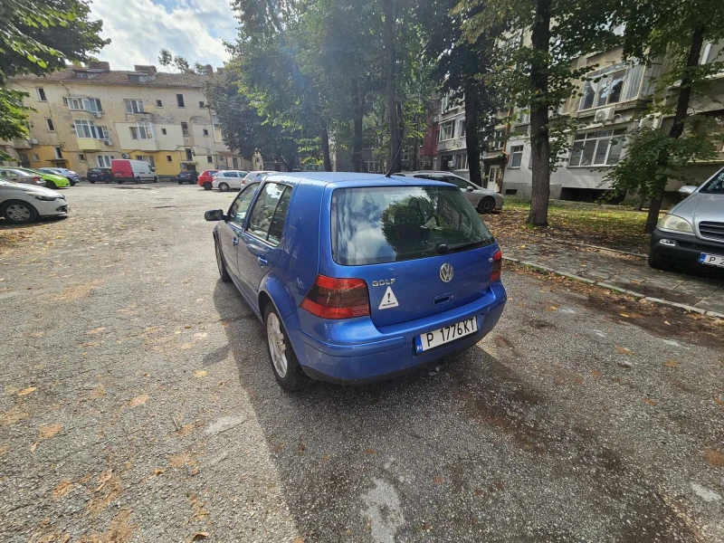 VW Golf, снимка 6 - Автомобили и джипове - 49515315