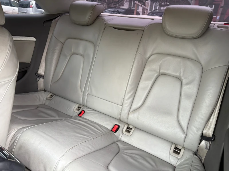 Audi A5, снимка 7 - Автомобили и джипове - 53385575