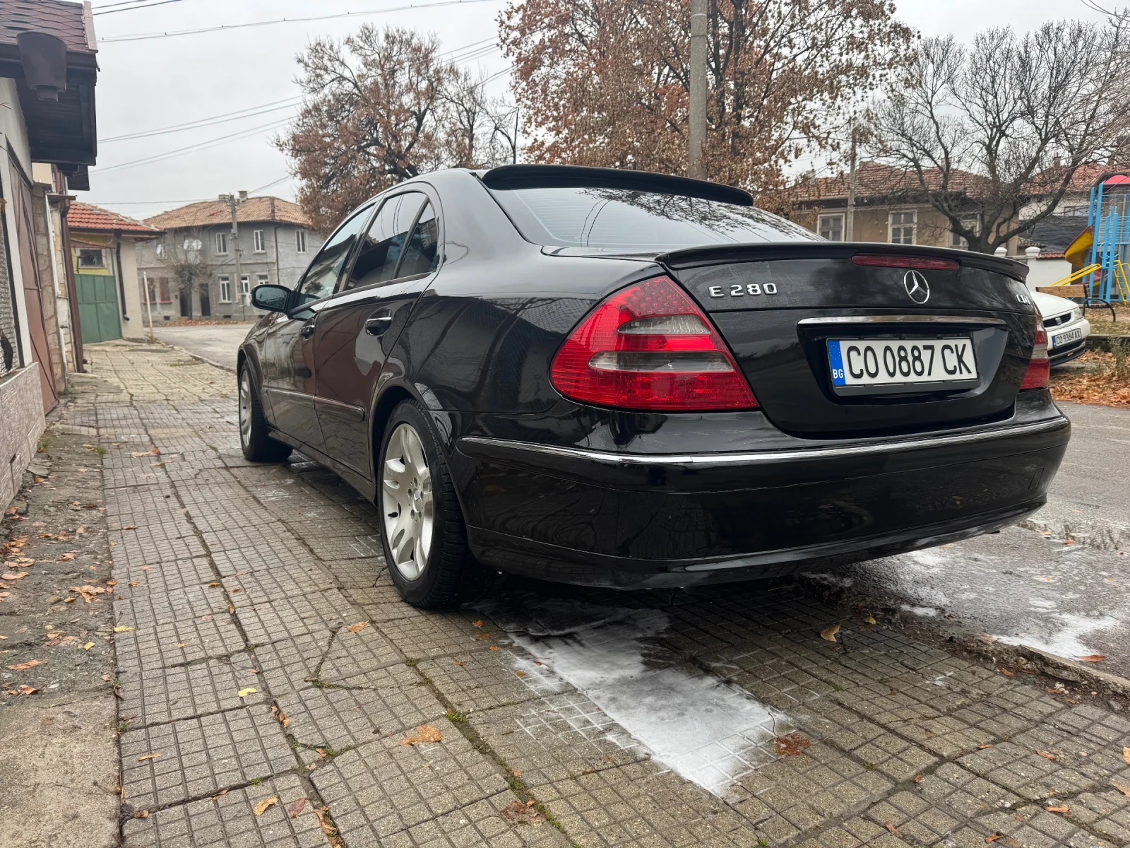 Mercedes-Benz E 280  - изображение 2