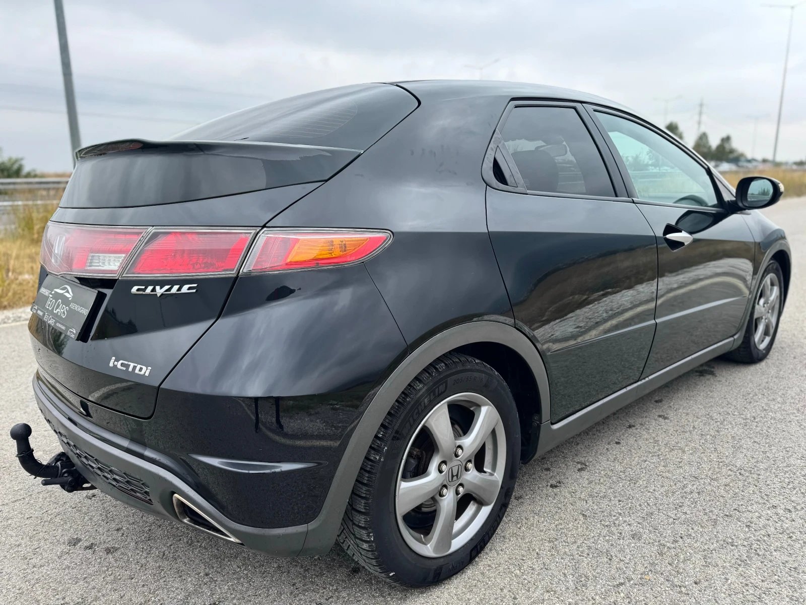 Honda Civic 2.2 i-CDTi 140к.с  - изображение 8