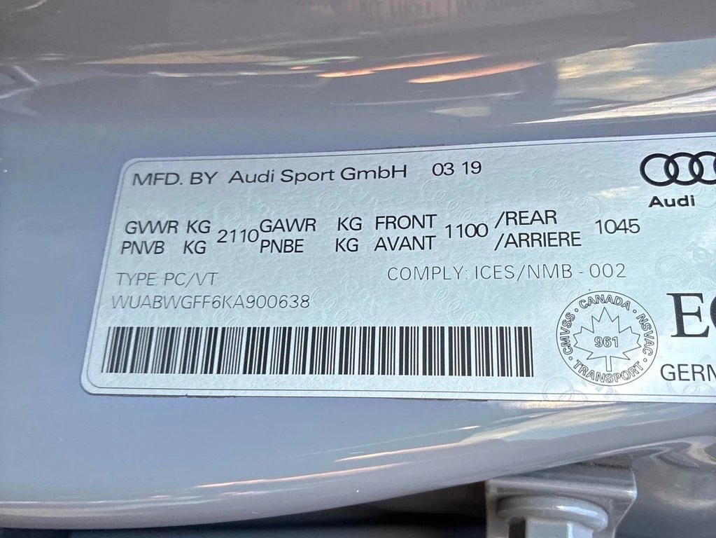 Audi Rs3 * 2.5 TFSI quattro * CARFAX * БЕЗ ПЪРВОНАЧАЛНА ВНО - изображение 10