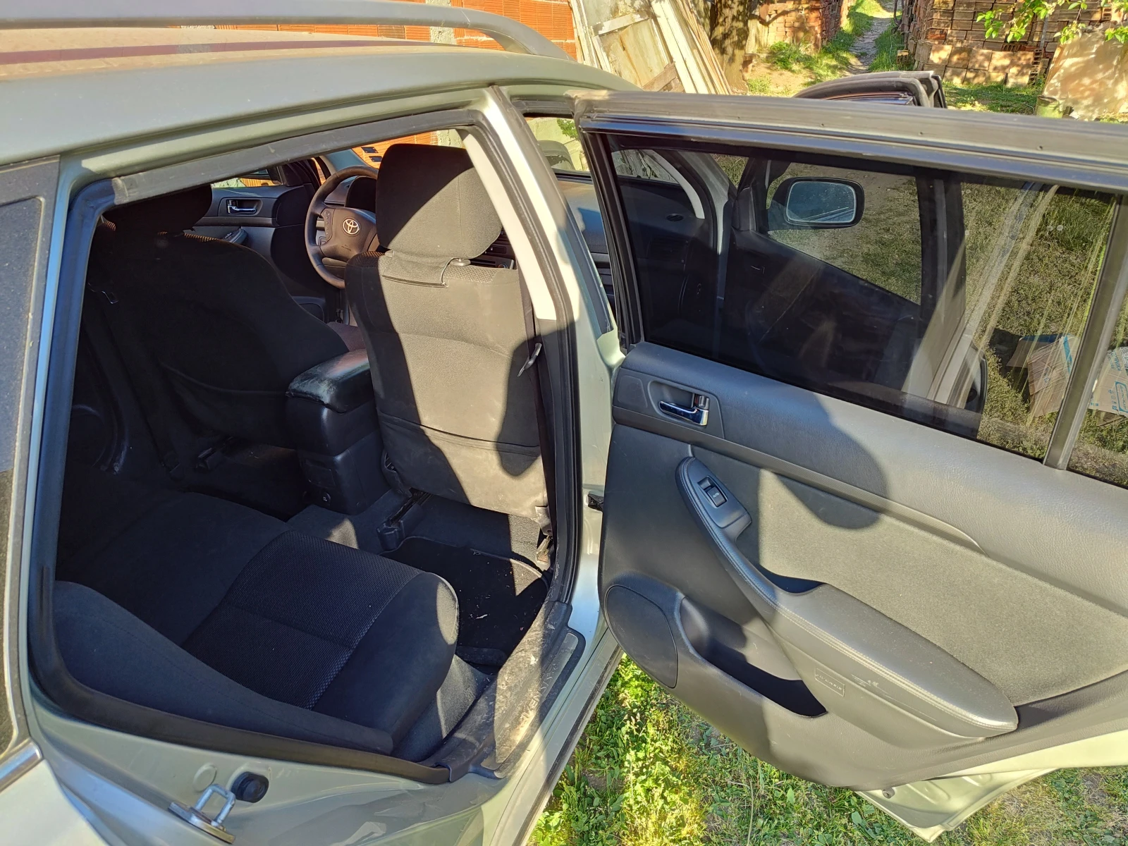 Toyota Avensis 1.8 VVTI | Mobile.bg   7