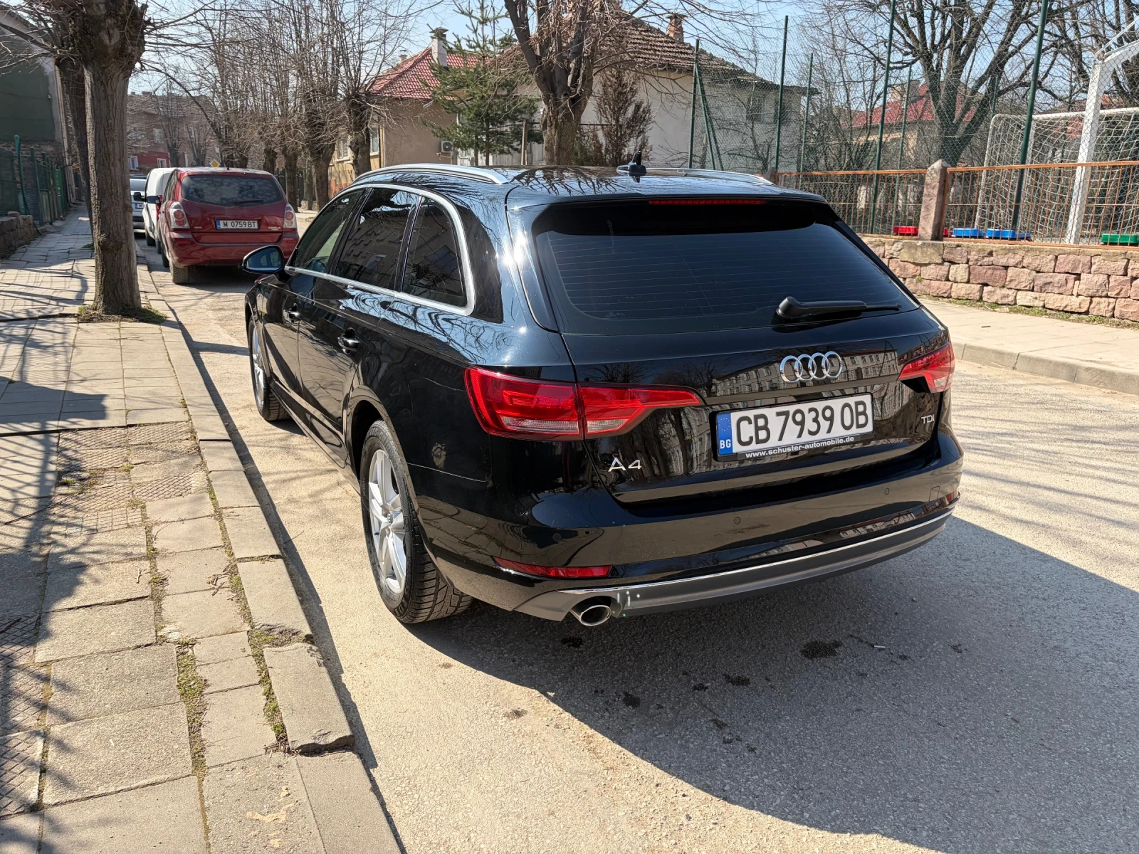 Audi A4 2.0 TDI 150 Avant Sport, снимка 7 - Автомобили и джипове - 53024547