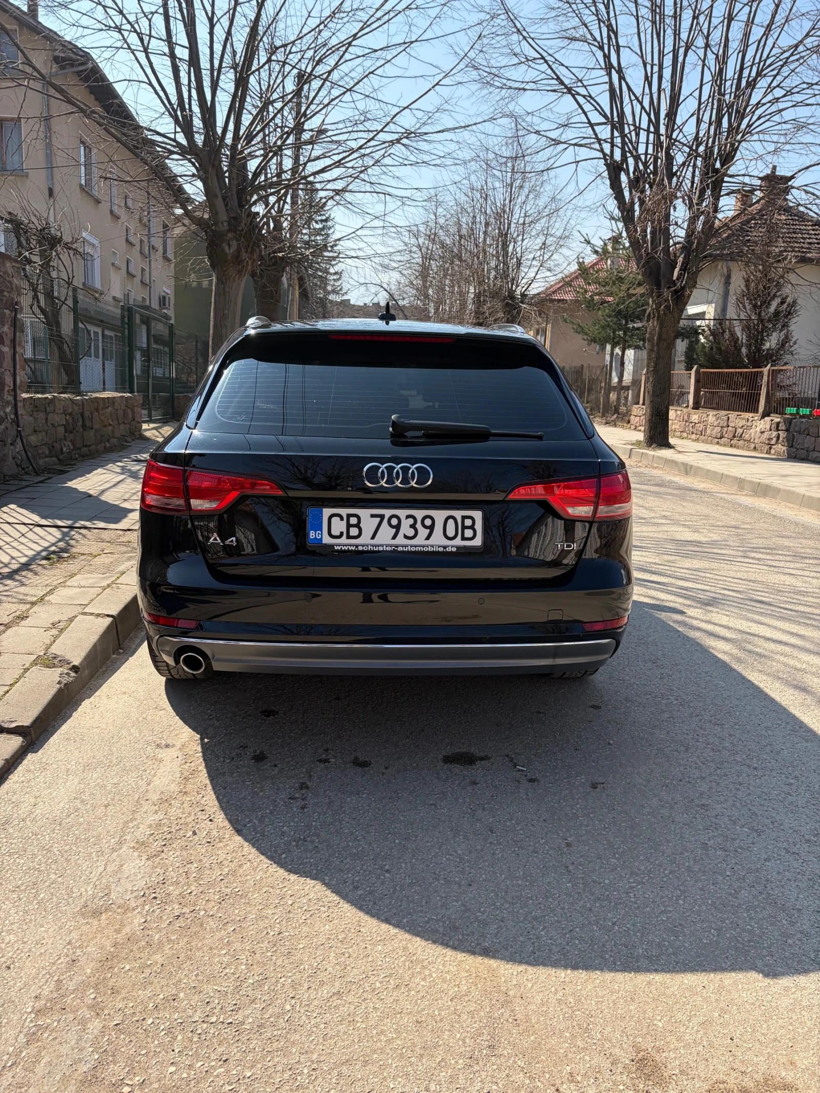 Audi A4 2.0 TDI 150 Avant Sport, снимка 8 - Автомобили и джипове - 53024547