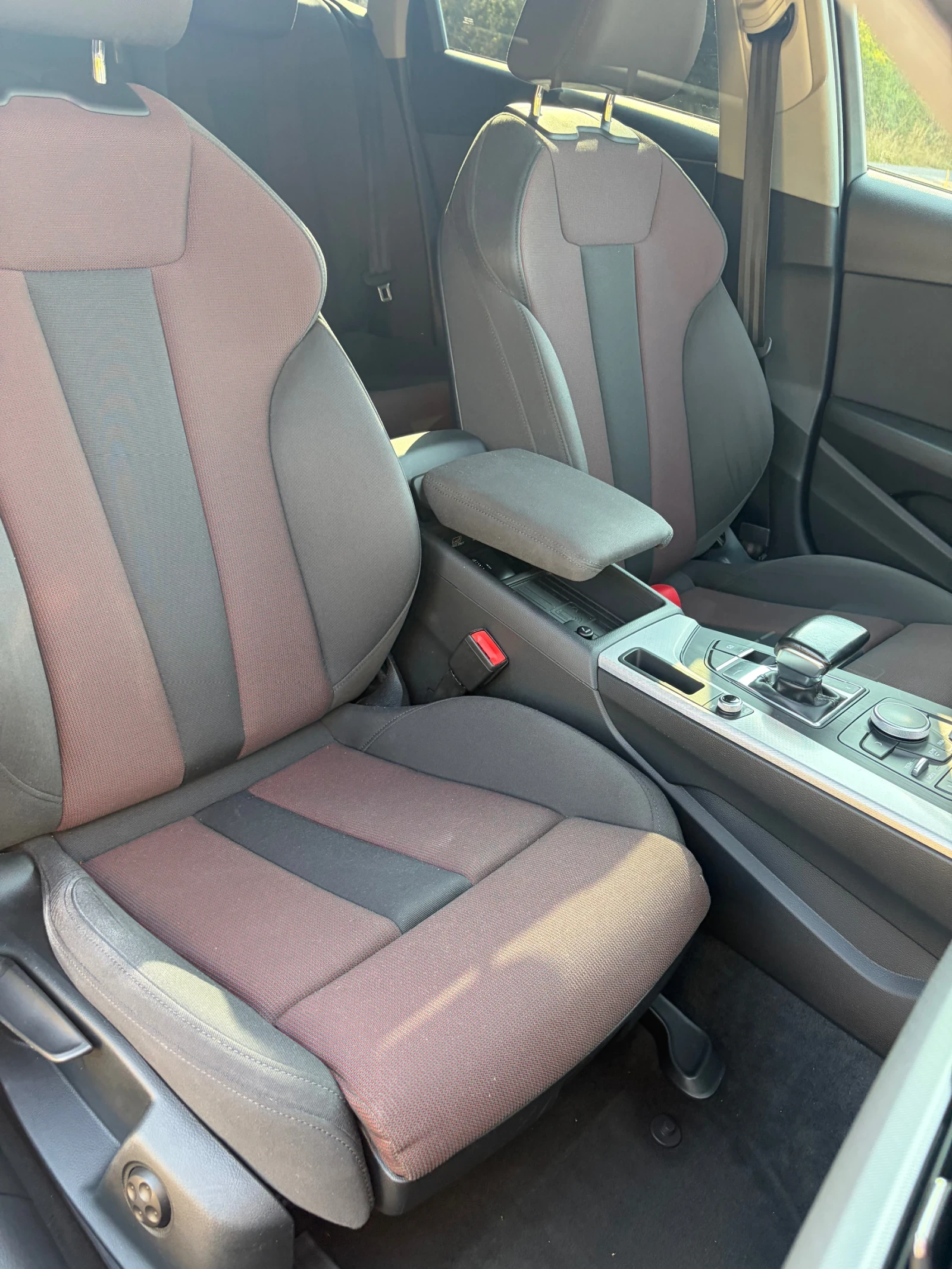 Audi A4 2.0 TDI 150 Avant Sport, снимка 12 - Автомобили и джипове - 53024547