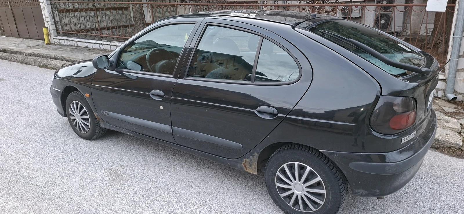 Renault Megane | Mobile.bg � ����������� 3