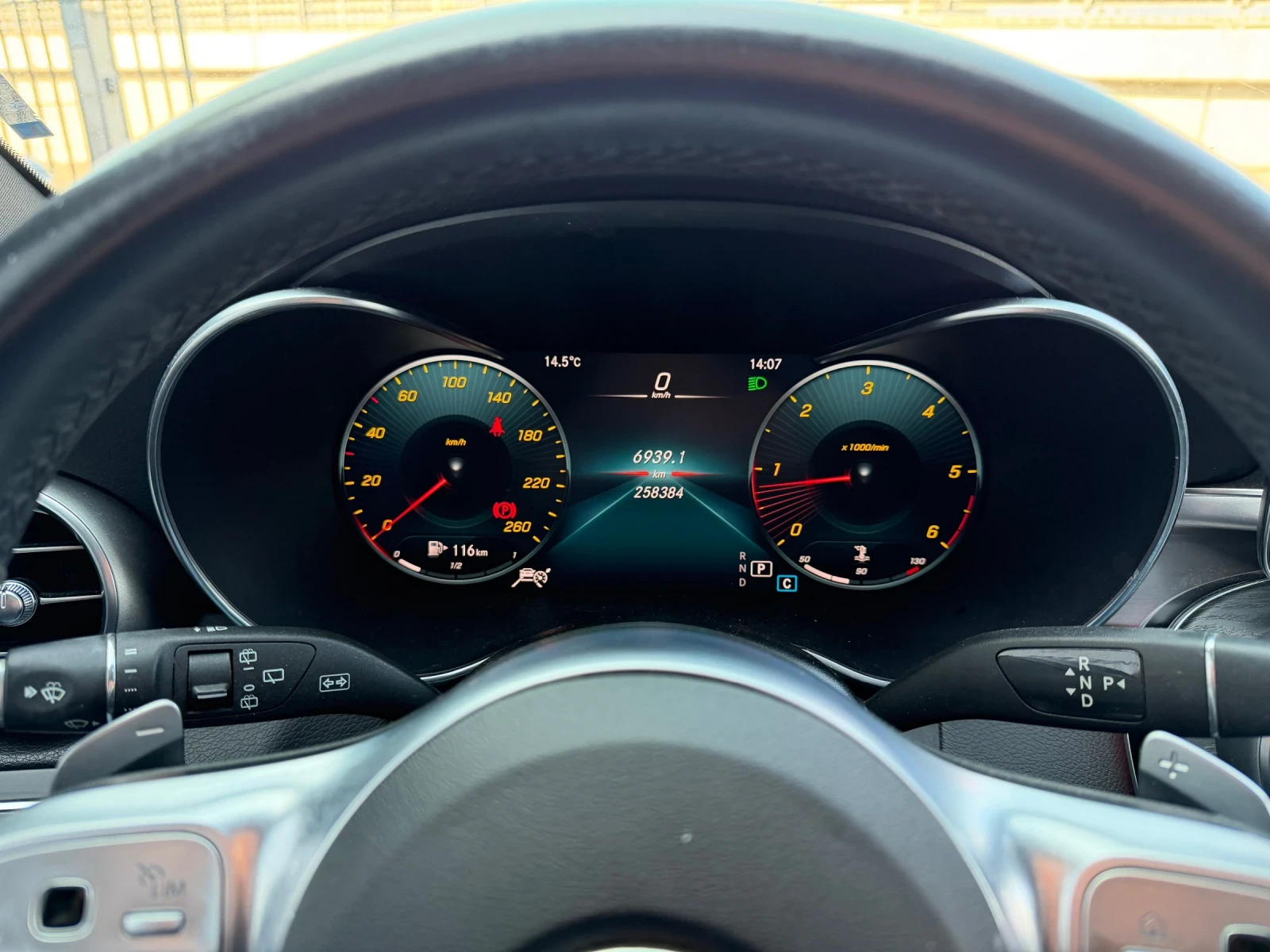 Mercedes-Benz C 220 AMG Line Night Edition Facelift, снимка 11 - Автомобили и джипове - 53707823