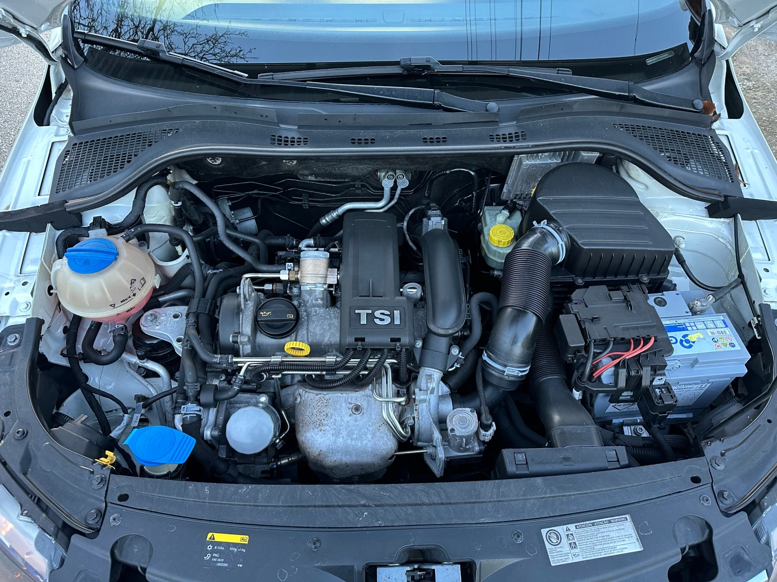 Skoda Rapid 1.2TSI/105к, снимка 13 - Автомобили и джипове - 53869447