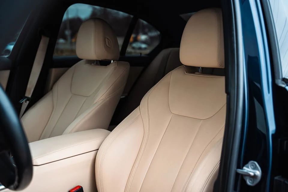 BMW 330 * xDrive* MATTE BLACK* �������* KEYLESS*  | Mobile.bg � ����������� 12