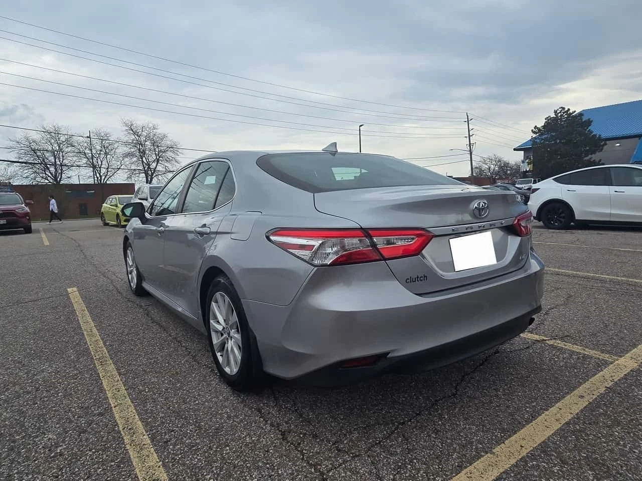 Toyota Camry * Auto * CARFAX * ПОДГРЕВ * NAVI * КАМЕРА, снимка 2 - Автомобили и джипове - 54380324