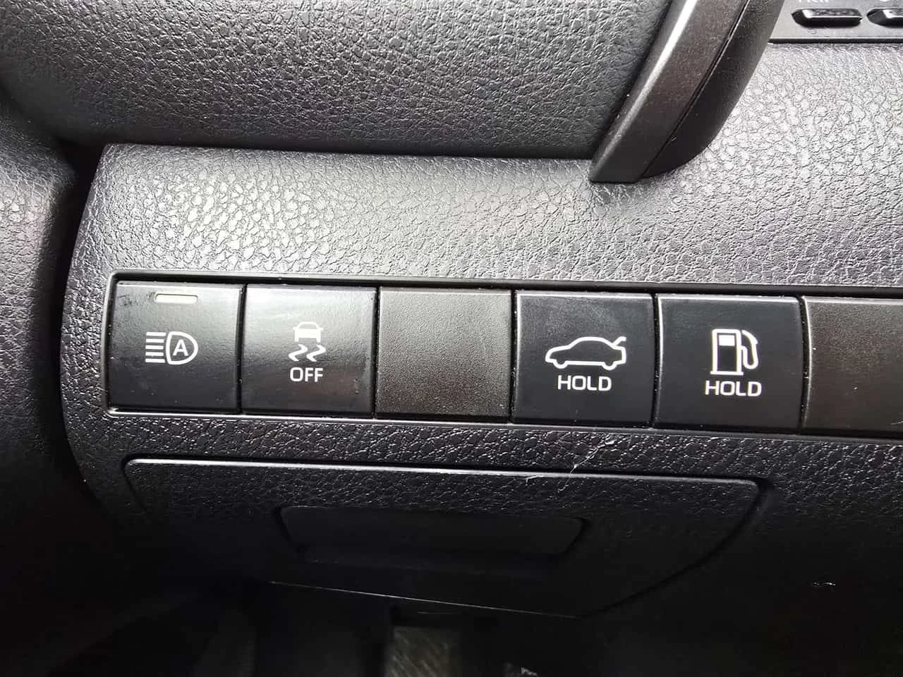 Toyota Camry * Auto * CARFAX * ПОДГРЕВ * NAVI * КАМЕРА, снимка 12 - Автомобили и джипове - 54380324