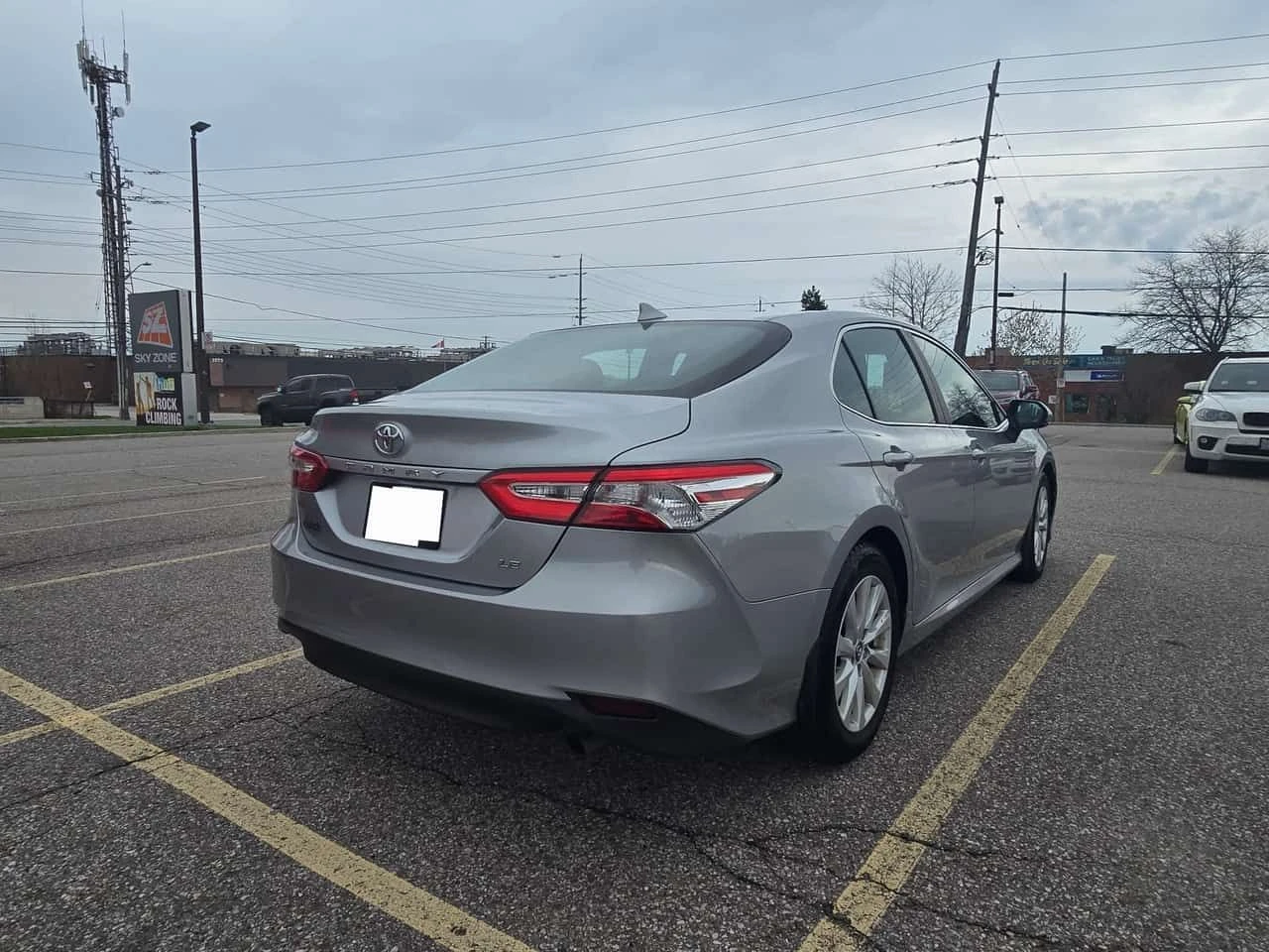 Toyota Camry * Auto * CARFAX * ПОДГРЕВ * NAVI * КАМЕРА, снимка 3 - Автомобили и джипове - 54380324