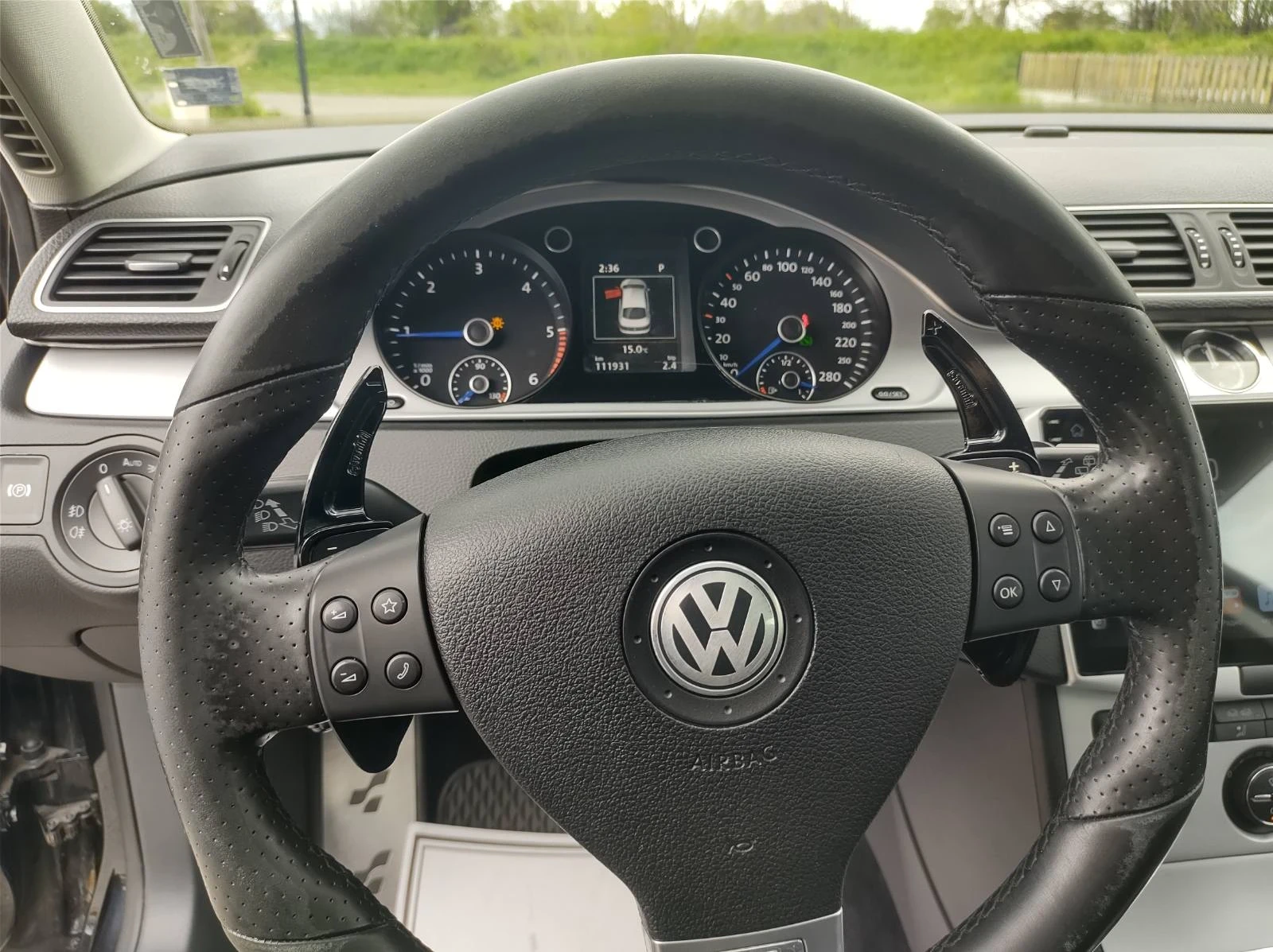 VW Passat 3xR-Line, снимка 9 - Автомобили и джипове - 54382364