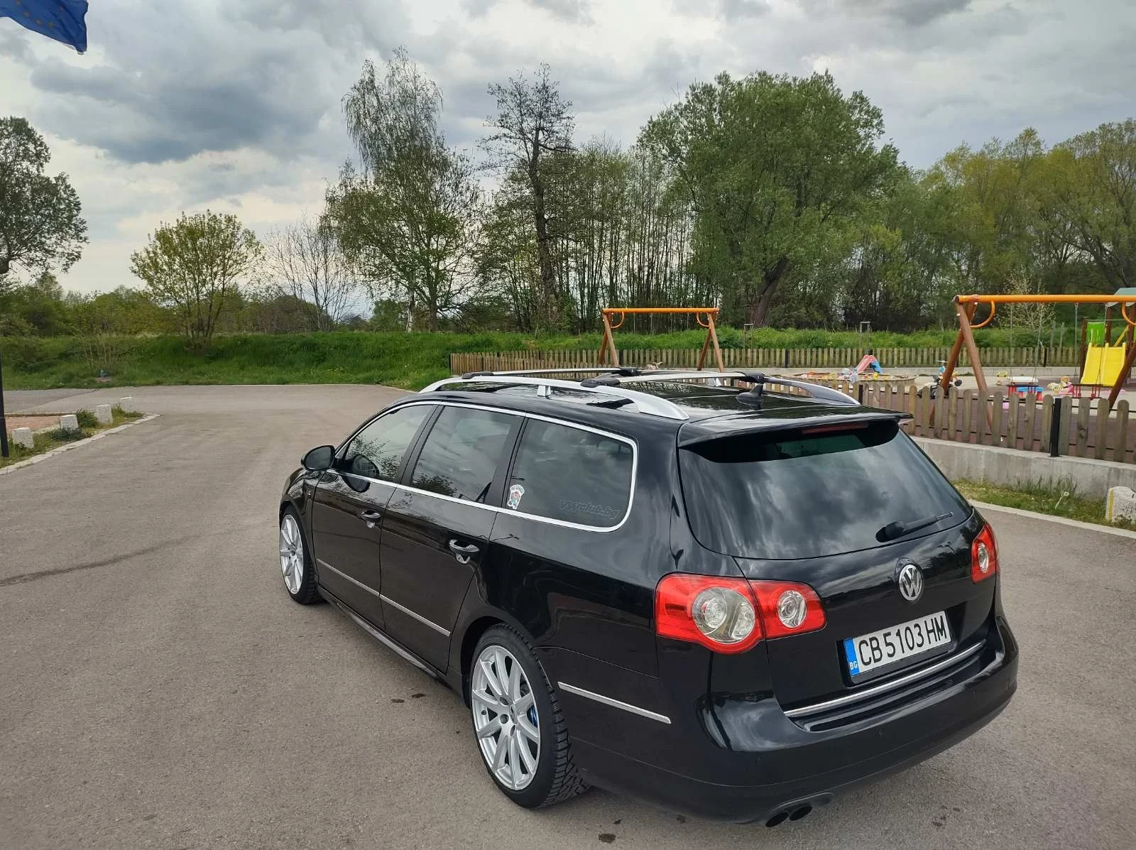 VW Passat 3xR-Line, снимка 3 - Автомобили и джипове - 54382364