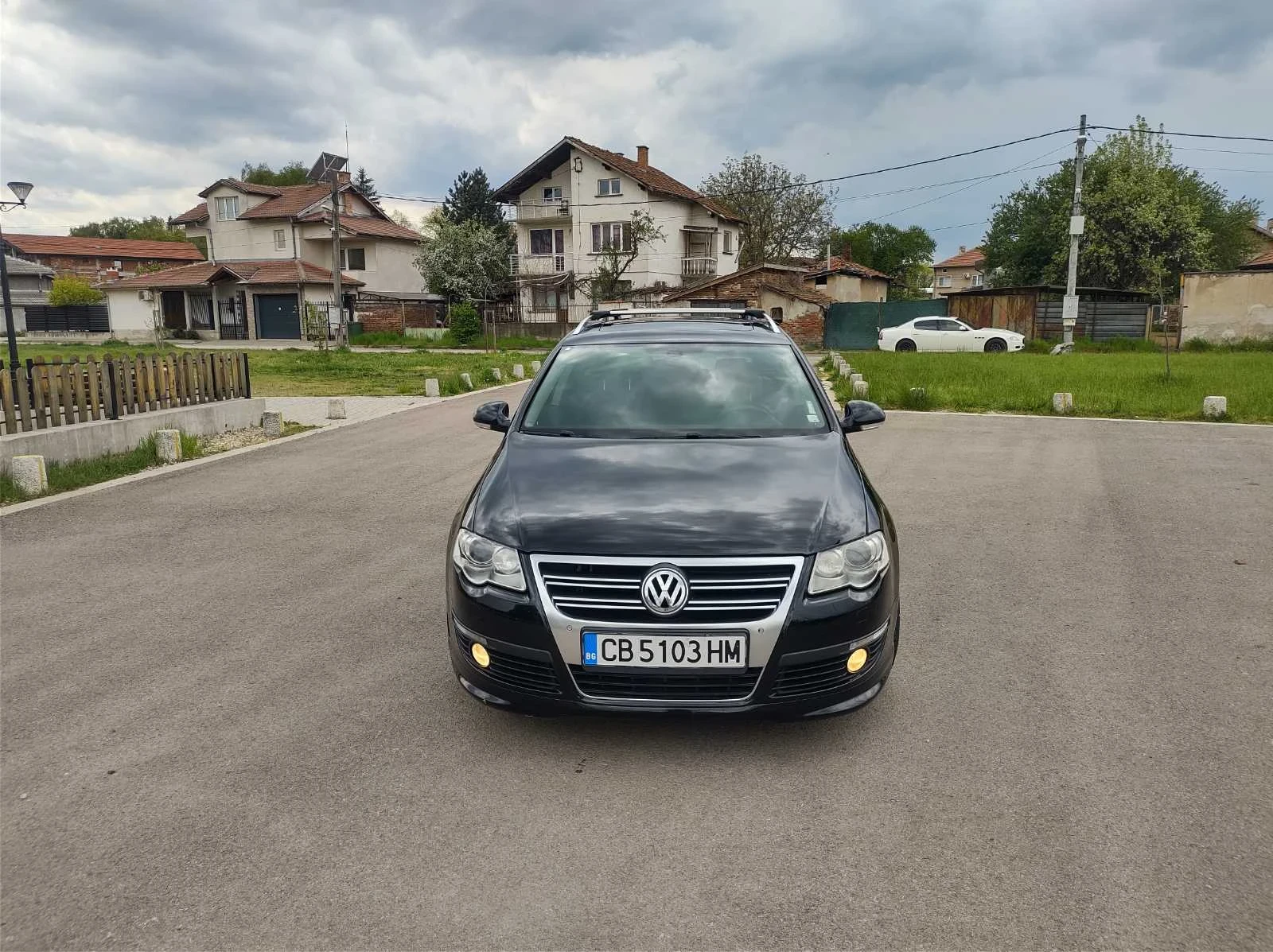VW Passat 3xR-Line, снимка 2 - Автомобили и джипове - 54382364