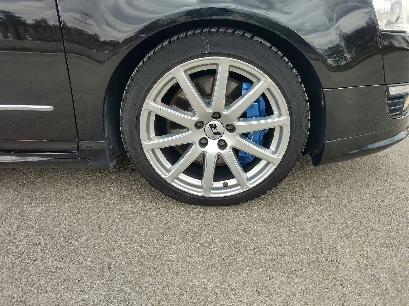 VW Passat 3xR-Line, снимка 6 - Автомобили и джипове - 54382364