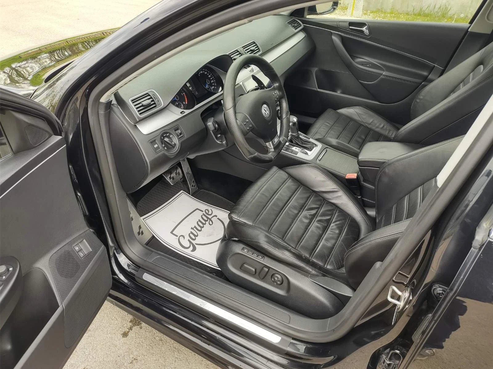 VW Passat 3xR-Line, снимка 11 - Автомобили и джипове - 54382364