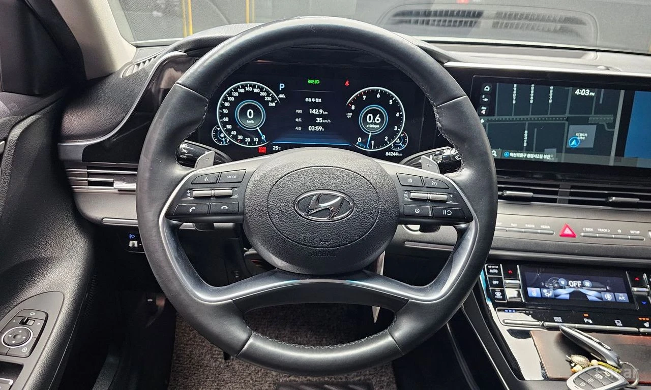 Hyundai Grandeur 3.0* LPI* PREMIUM* ПОДГРЕВ* ОБДУХВАНЕ* 360КАМЕРА* , снимка 8 - Автомобили и джипове - 54575627