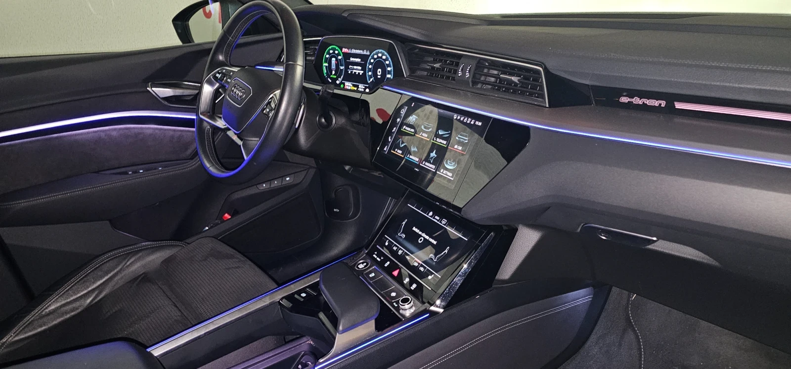 Audi E-Tron, снимка 9 - Автомобили и джипове - 54600699