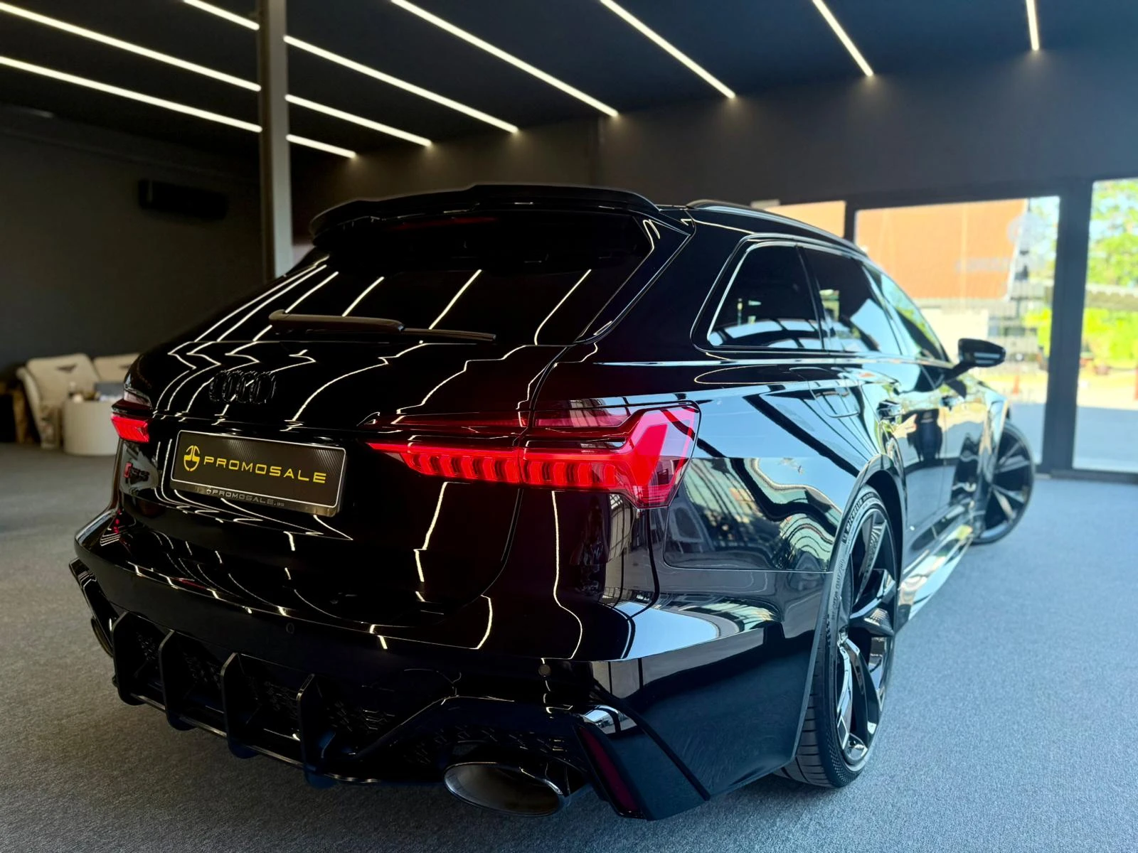 Audi Rs6 ABT* 800hp * Matrix* Black Edition* Pano* Лизинг, снимка 4 - Автомобили и джипове - 54683353
