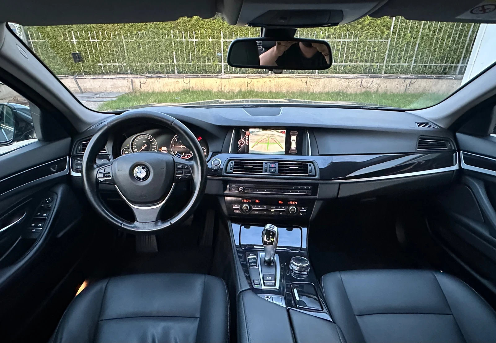 BMW 520 F11 Luxury Face* Подгрев* , снимка 7 - Автомобили и джипове - 54794976