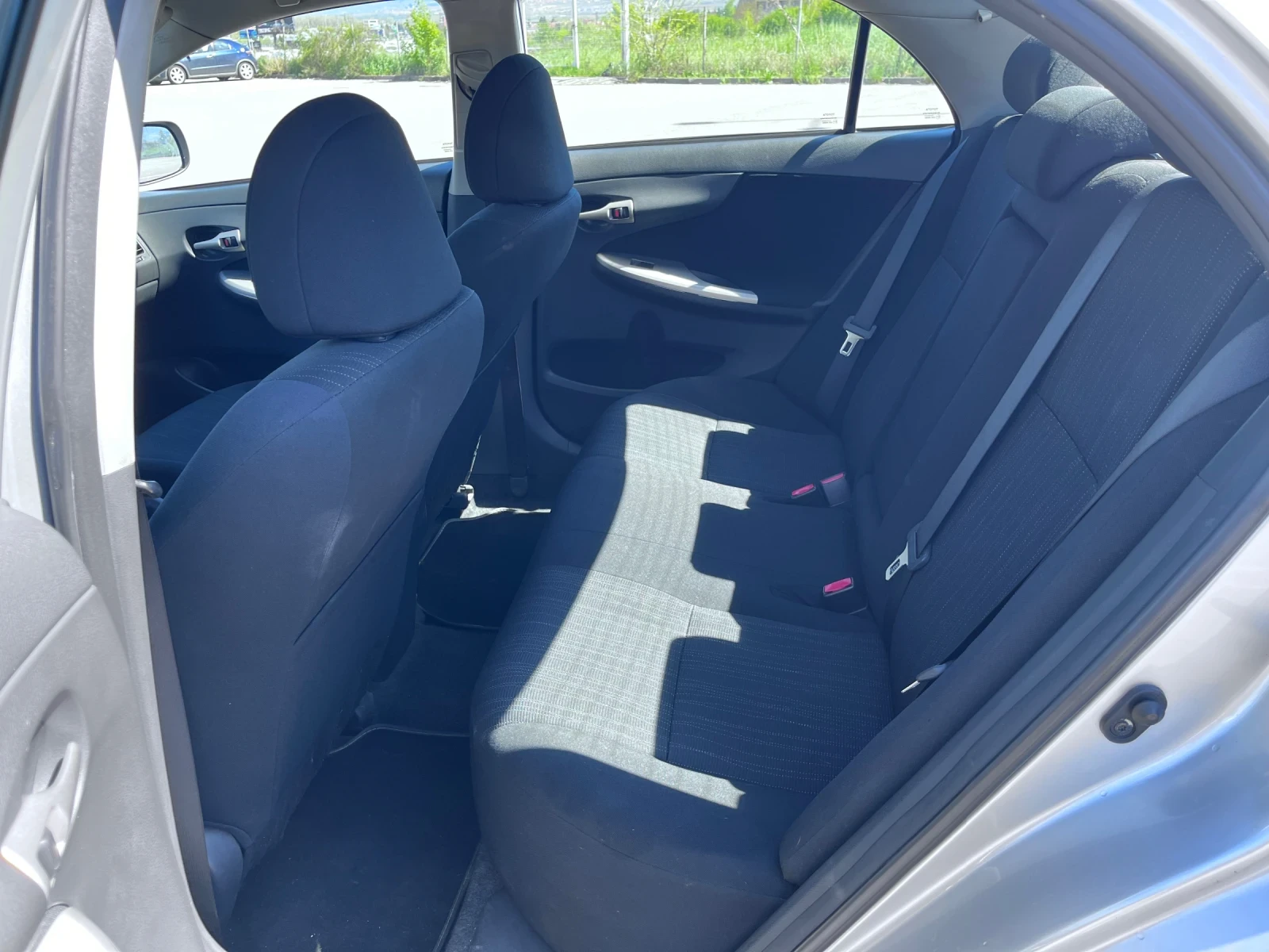 Toyota Corolla 2.0D4D 126 TOP, снимка 10 - Автомобили и джипове - 54947325
