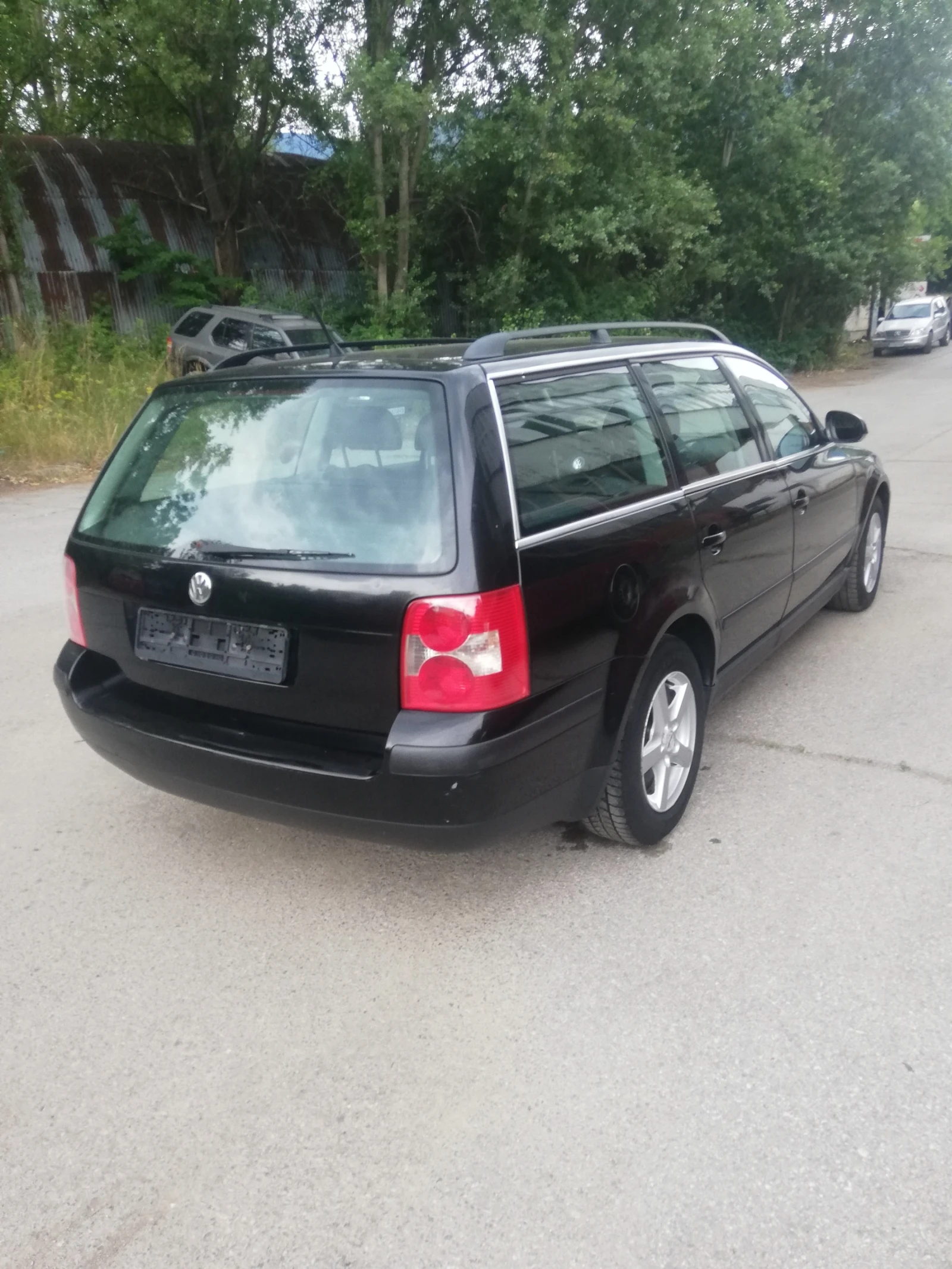 VW Passat 1, 9 TDI, КЛИМАТРОНИК, ПОДГРЕВ ЕЛ СЕДАЛКИ 6СКОРОСТ, снимка 6 - Автомобили и джипове - 55211588