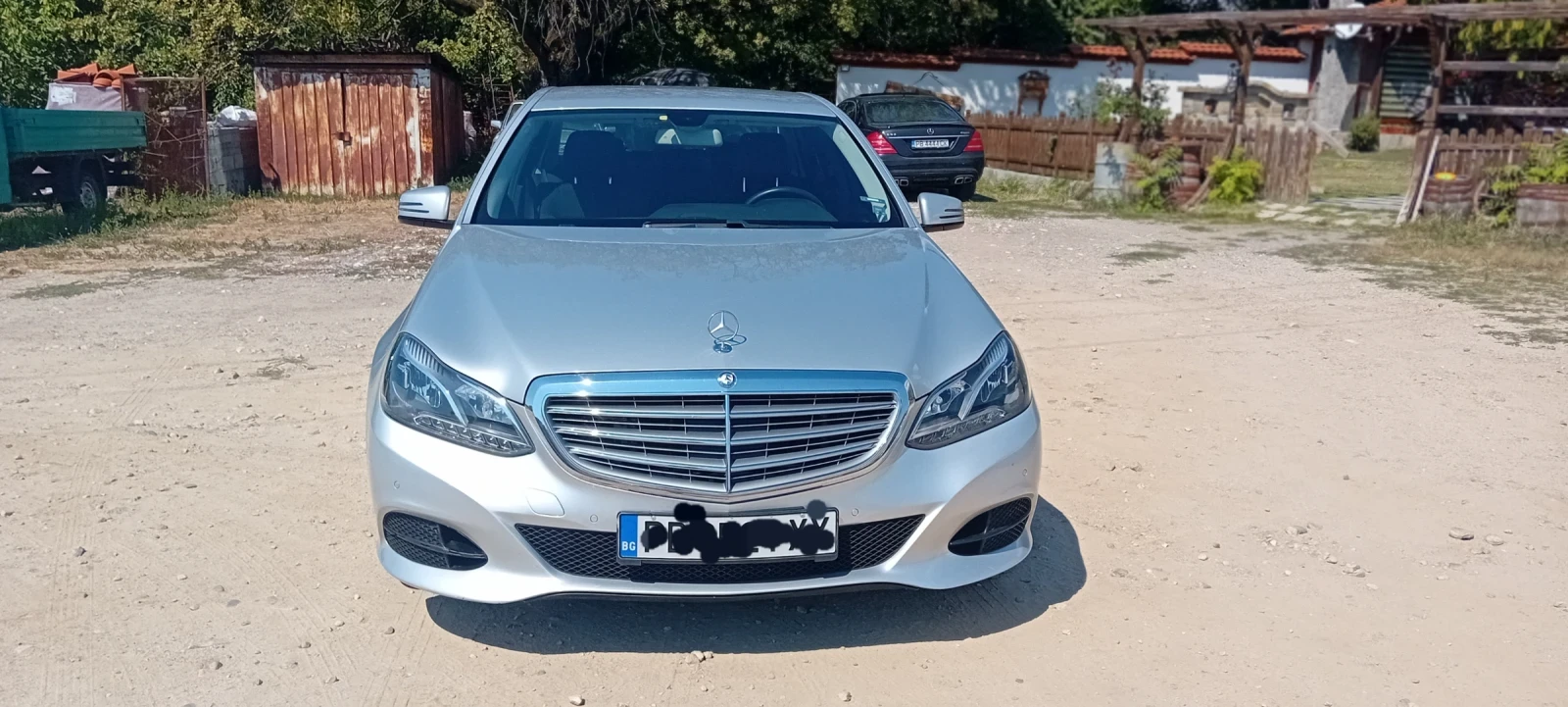 Mercedes-Benz E 200