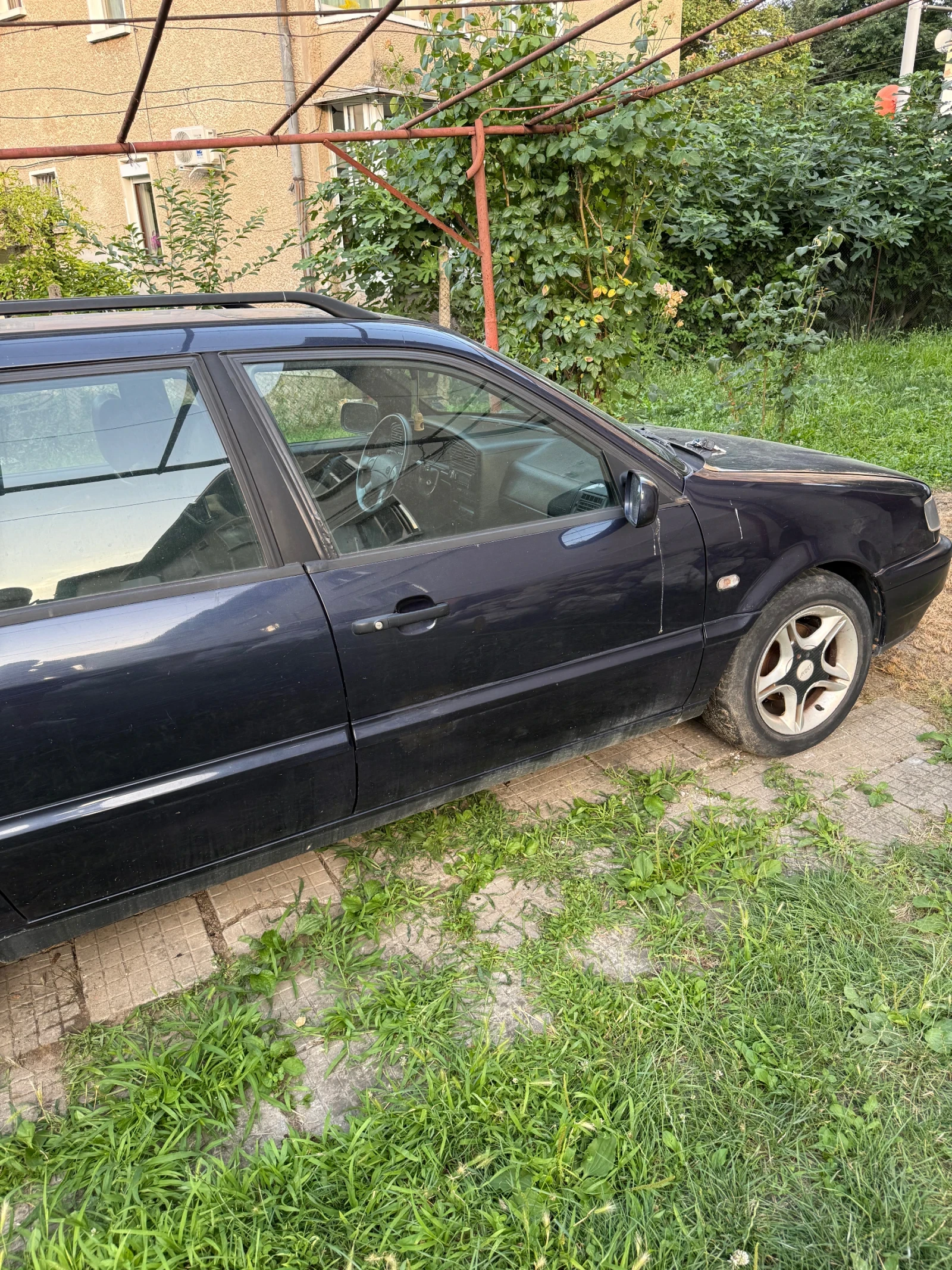 VW Passat, снимка 13 - Автомобили и джипове - 55922870
