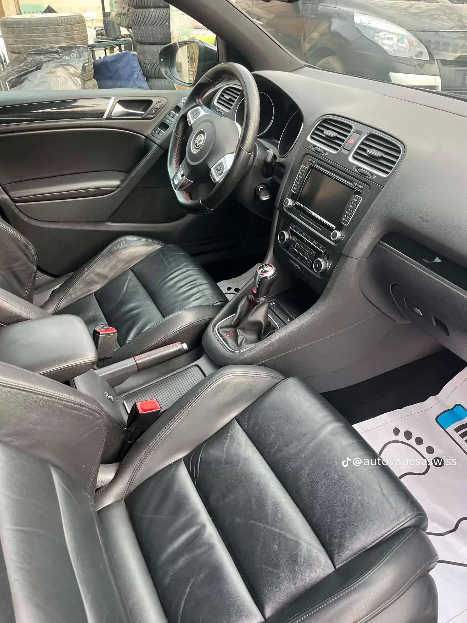 VW Golf, снимка 6 - Автомобили и джипове - 56011861