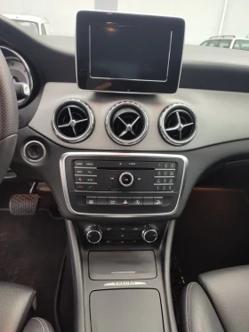 Mercedes-Benz GLA 200, снимка 12