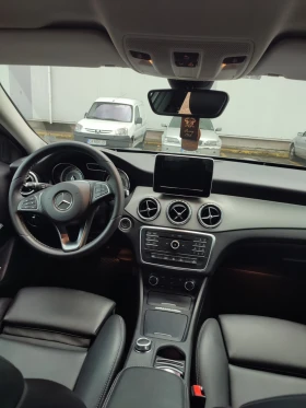 Mercedes-Benz GLA 200, снимка 16