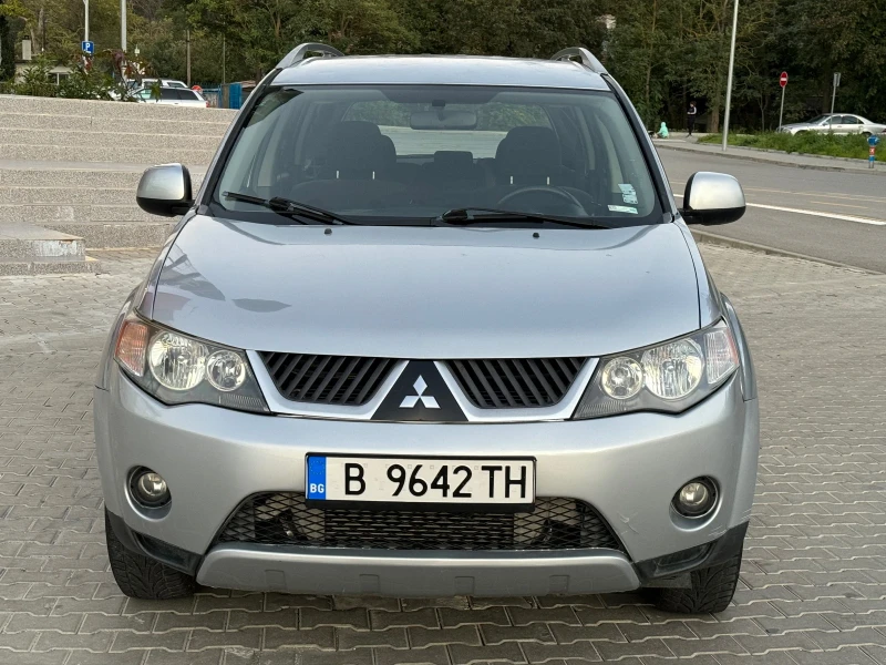 Mitsubishi Outlander, снимка 5 - Автомобили и джипове - 48266516