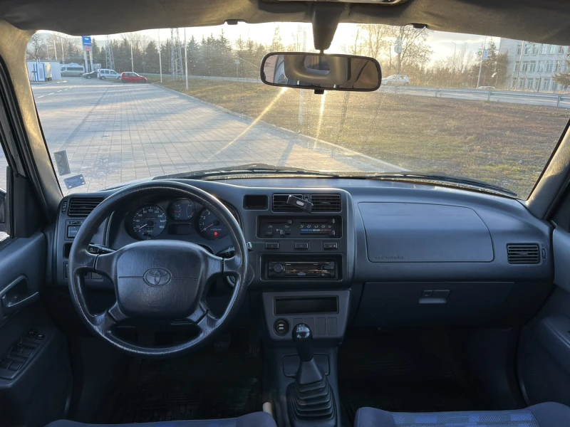 Toyota Rav4, снимка 15 - Автомобили и джипове - 48660504