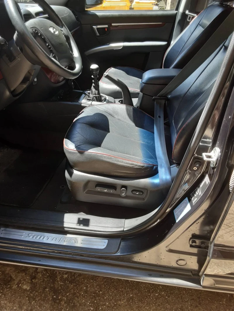 Hyundai Santa fe, снимка 9 - Автомобили и джипове - 52699305