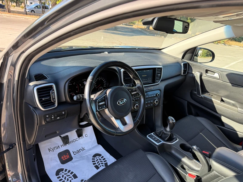 Kia Sportage 1.6///Face-Lift///CarPlay///Android Auto///LED///, снимка 8 - Автомобили и джипове - 51536780