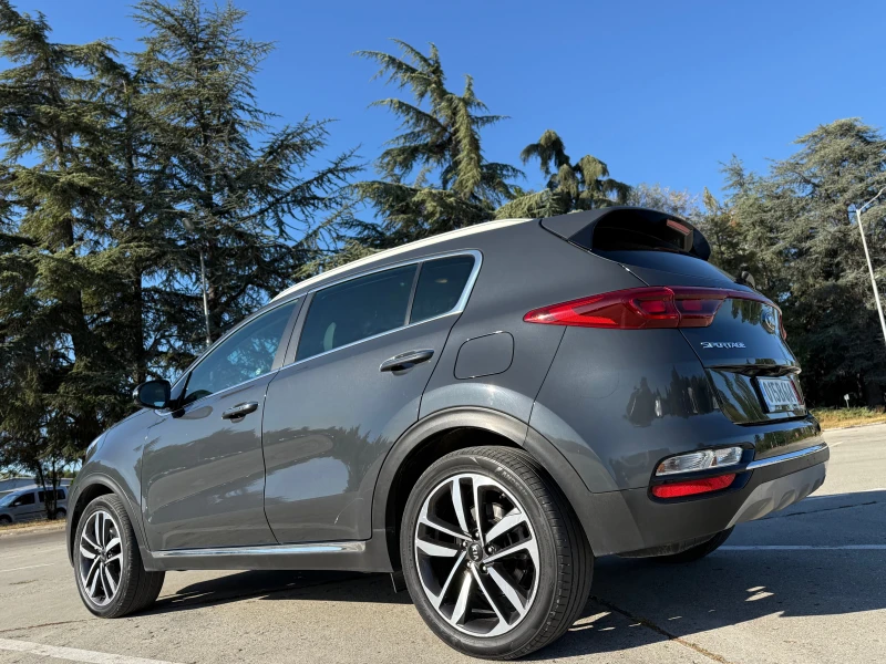 Kia Sportage 1.6///Face-Lift///CarPlay///Android Auto///LED///, снимка 5 - Автомобили и джипове - 51536780
