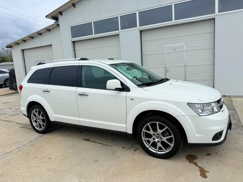 Fiat Freemont 2.0Mjet 170k.c * 4x4* Navi* 7места* UNIKAT* , снимка 13 - Автомобили и джипове - 52310872