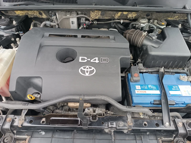 Toyota Rav4 2, 2 D4D,  КОЛЕДНА ПРОМ., 150к., ПЕРФЕКТНА, ЛИЗИНГ, снимка 14 - Автомобили и джипове - 52585356