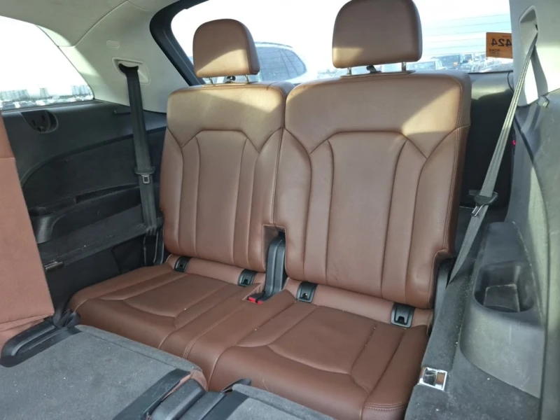 Audi Q7 * 3.0T TECHNIK * CARFAX * БЕЗ ПЪРВОНАЧАЛНА ВНОСКА, снимка 14 - Автомобили и джипове - 53009848