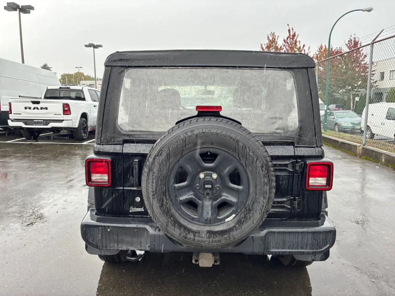 Jeep Wrangler SPORT| 3.6L| 4x4| CARFAX|  , снимка 5 - Автомобили и джипове - 53455427