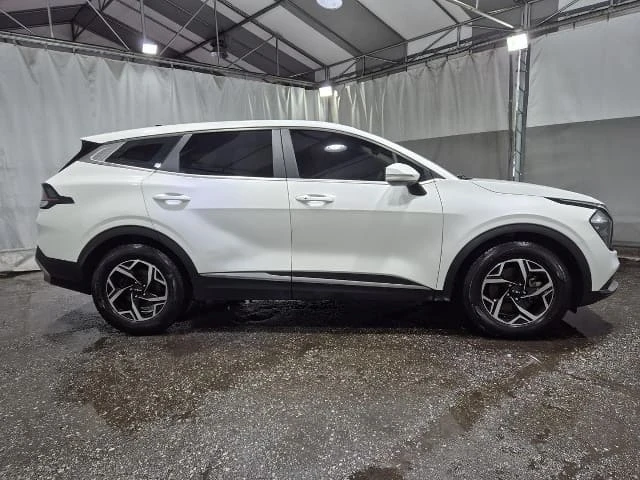 Kia Sportage КОЖА* ПОДГРЕВИ* КАМЕРА, снимка 9 - Автомобили и джипове - 56316764