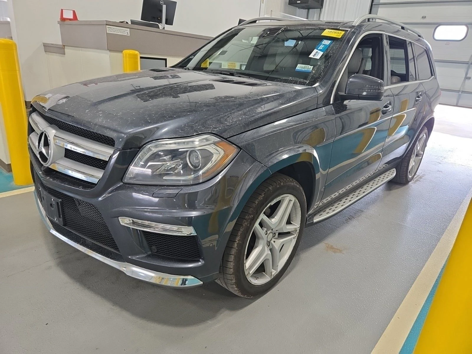 Mercedes-Benz GL 500 AMG* 7МЕСТА* МАСАЖ* ПАНО* HARMAN* 360* ТВ* ОБДУХ*  - изображение 2