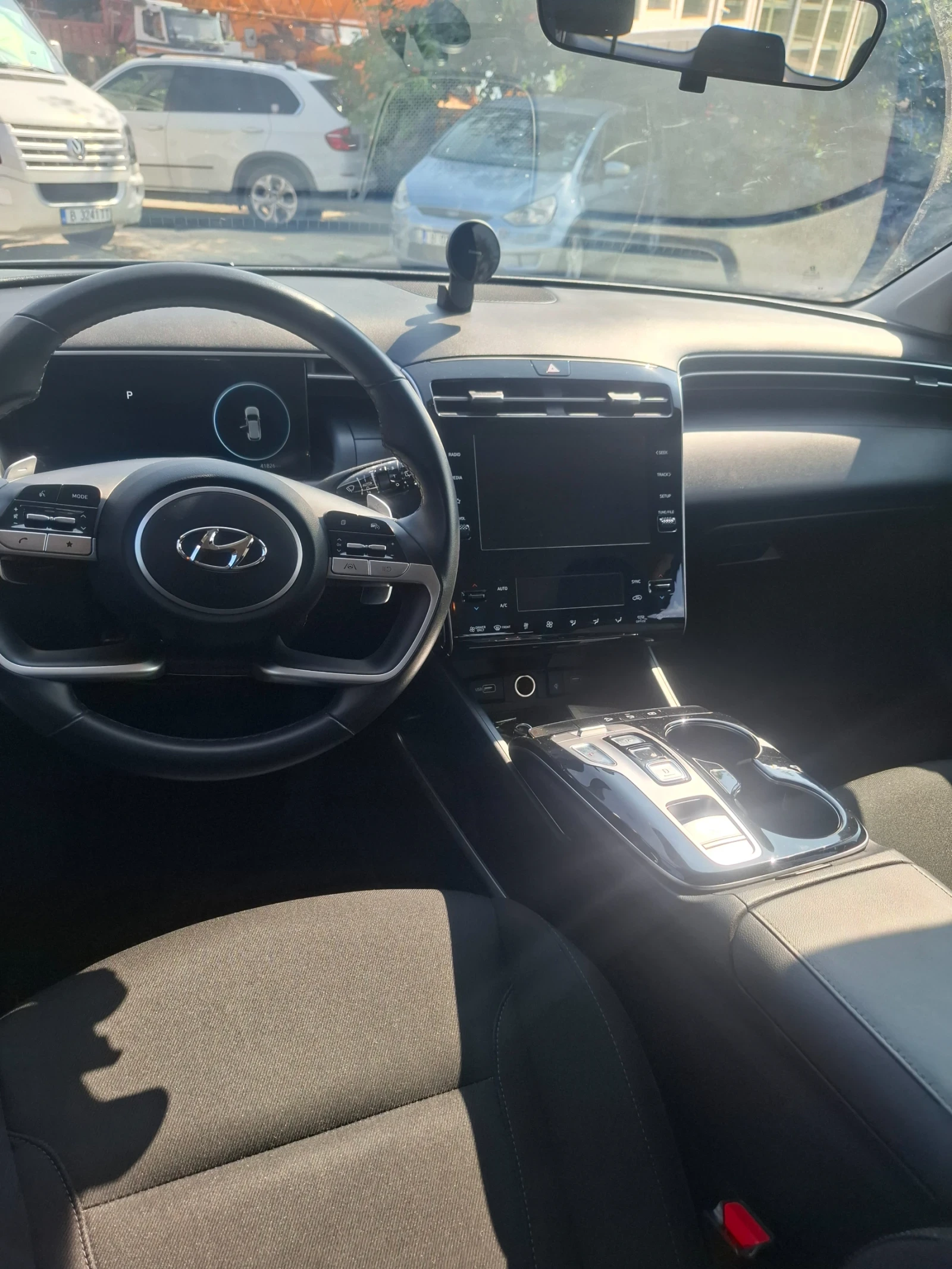 Hyundai Tucson 1.6i hybrid - изображение 6