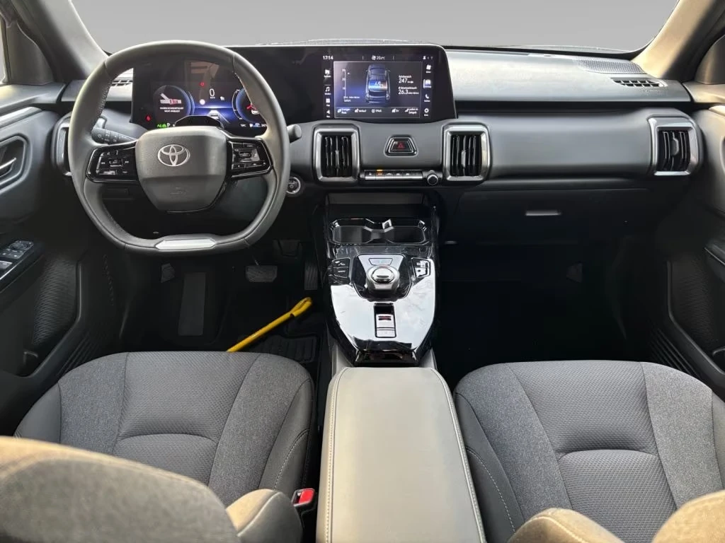 Toyota Urban Cruiser EV 61kWh TEAMPLAYER CAMERA | Mobile.bg � ����������� 5