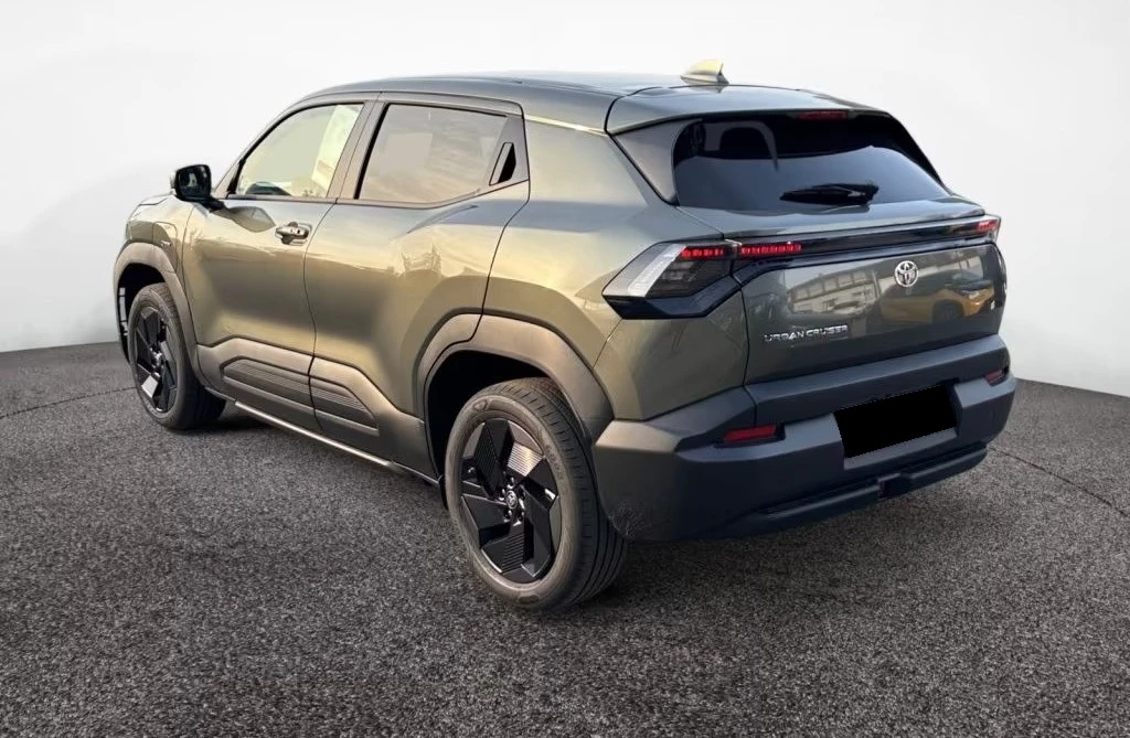 Toyota Urban Cruiser EV 61kWh TEAMPLAYER CAMERA | Mobile.bg � ����������� 2
