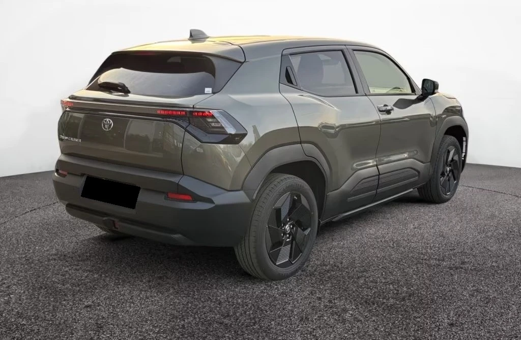 Toyota Urban Cruiser EV 61kWh TEAMPLAYER CAMERA | Mobile.bg � ����������� 3